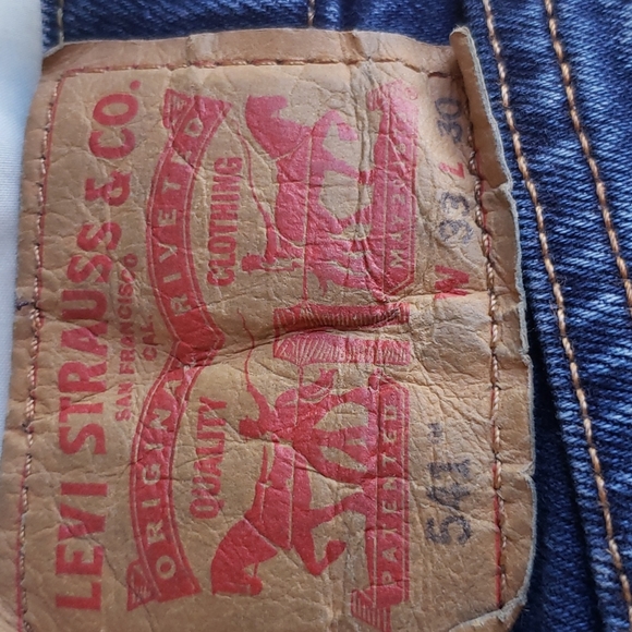 541 Authentic Levi's Bleach Art. 🤩 33 X 30 - Picture 6 of 8